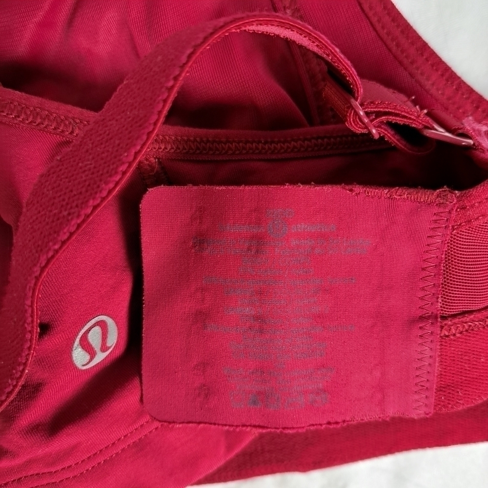Lululemon Ta Ta Tamer II (C-E‎ cup)Bumble Berry - Picture 5 of 7